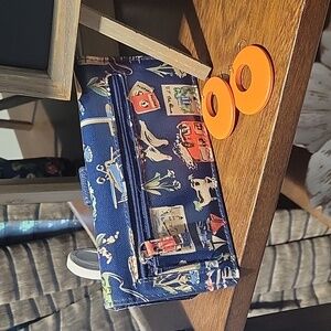 Wallet and 4 pairs of new ear-rings